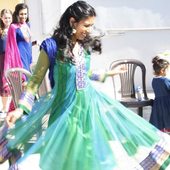 Meet your Posher, Eva - Picture 1 of 1